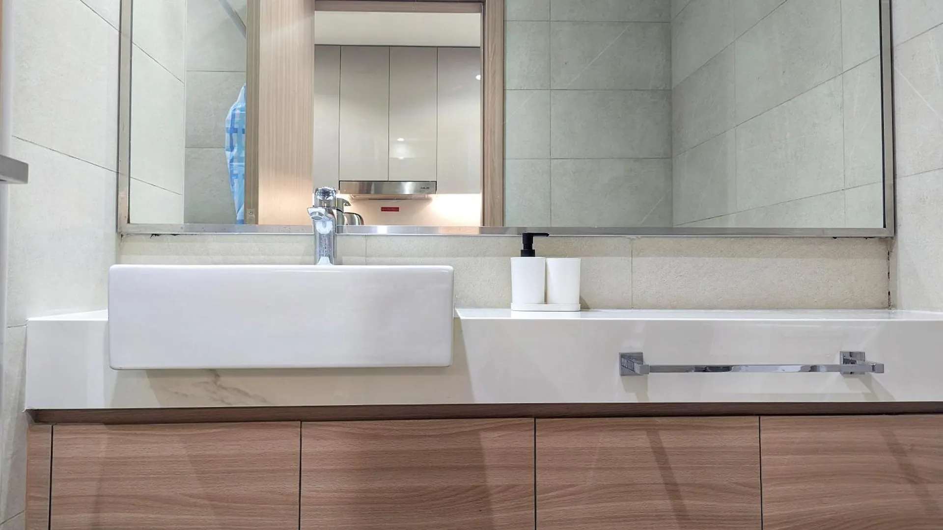 Fully Furnished Modern Studio Apartment Nearby Meydan Racecourse Dubai 0*,  United Arab Emirates