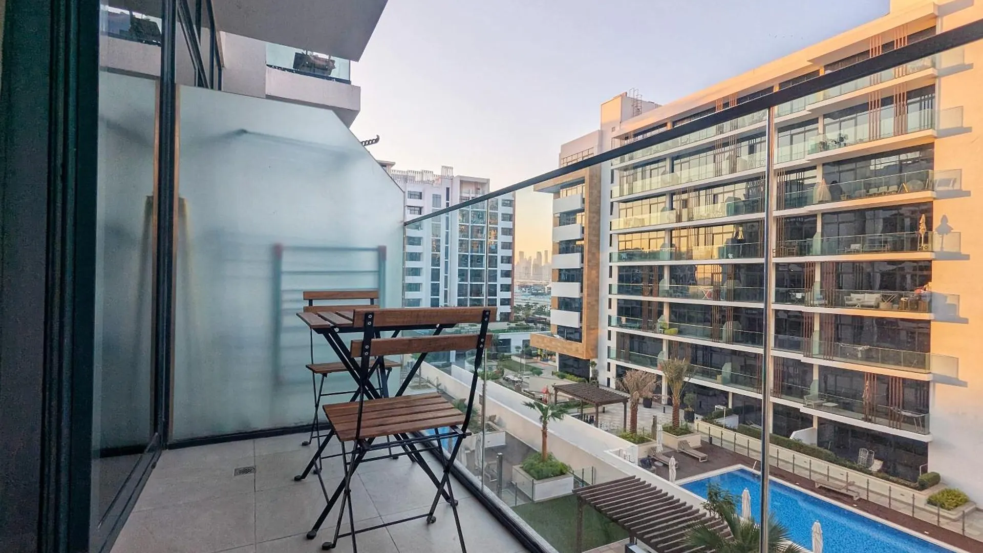 Fully Furnished Modern Studio Apartment Nearby Meydan Racecourse Dubai